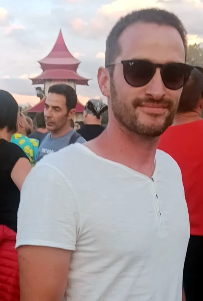 Profil de Kabir, 39 ans, Cruising gay à Ogens