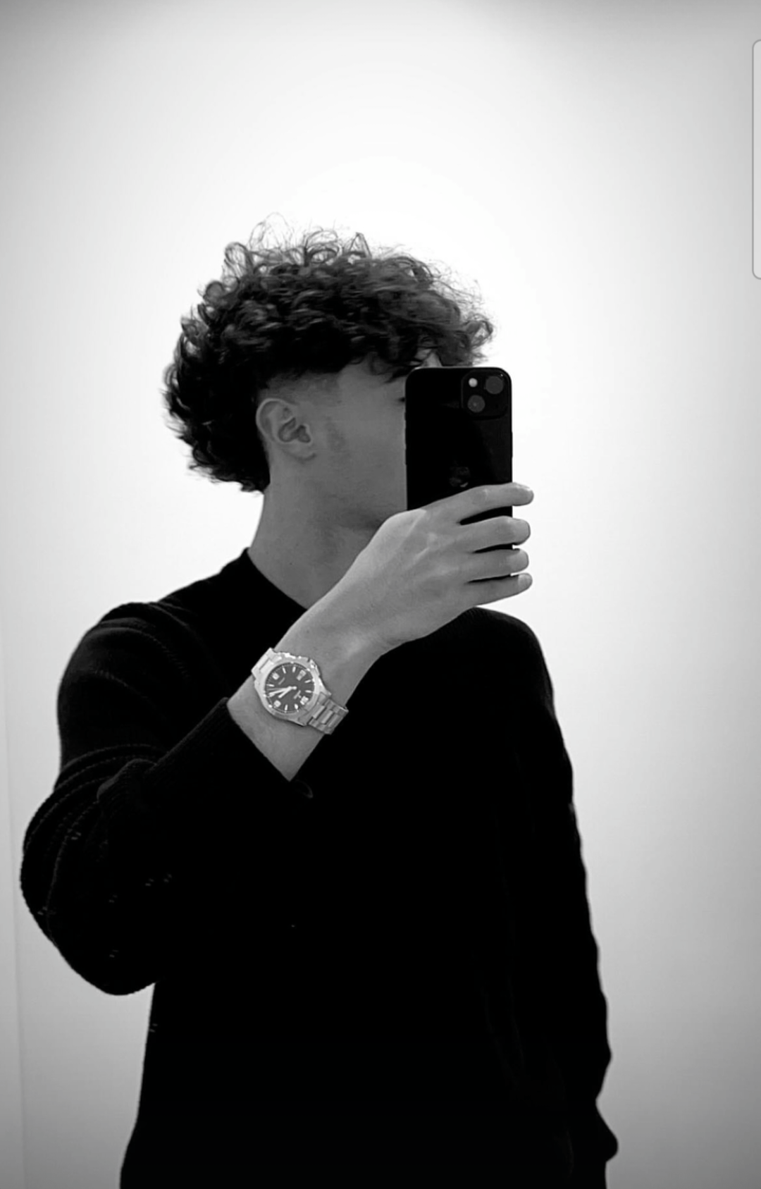 Profil de Leito, 20 ans, Cruising gay à Sassel