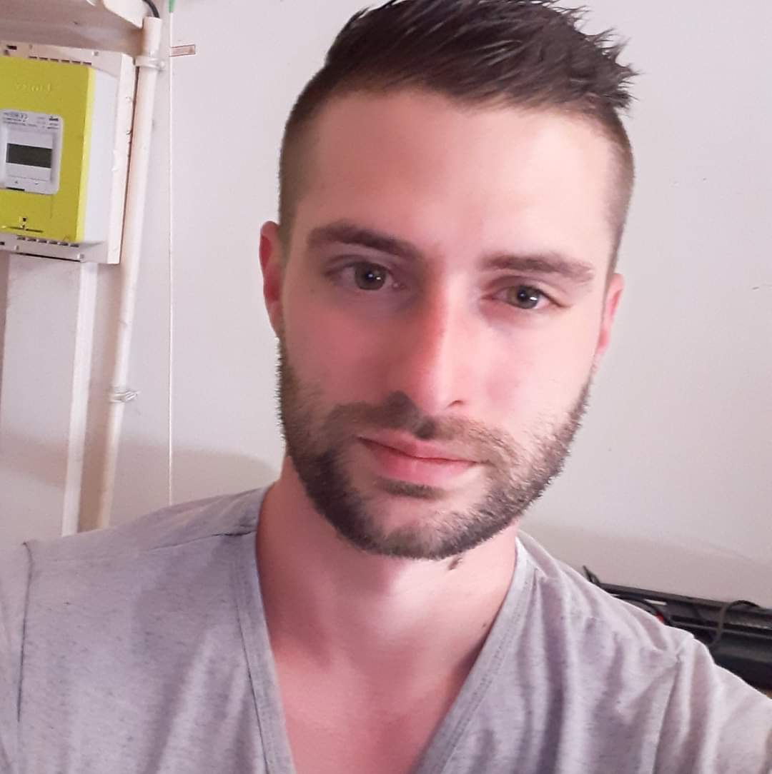 Profil de Qassim, 32 ans, Cruising gay à La Neuveville