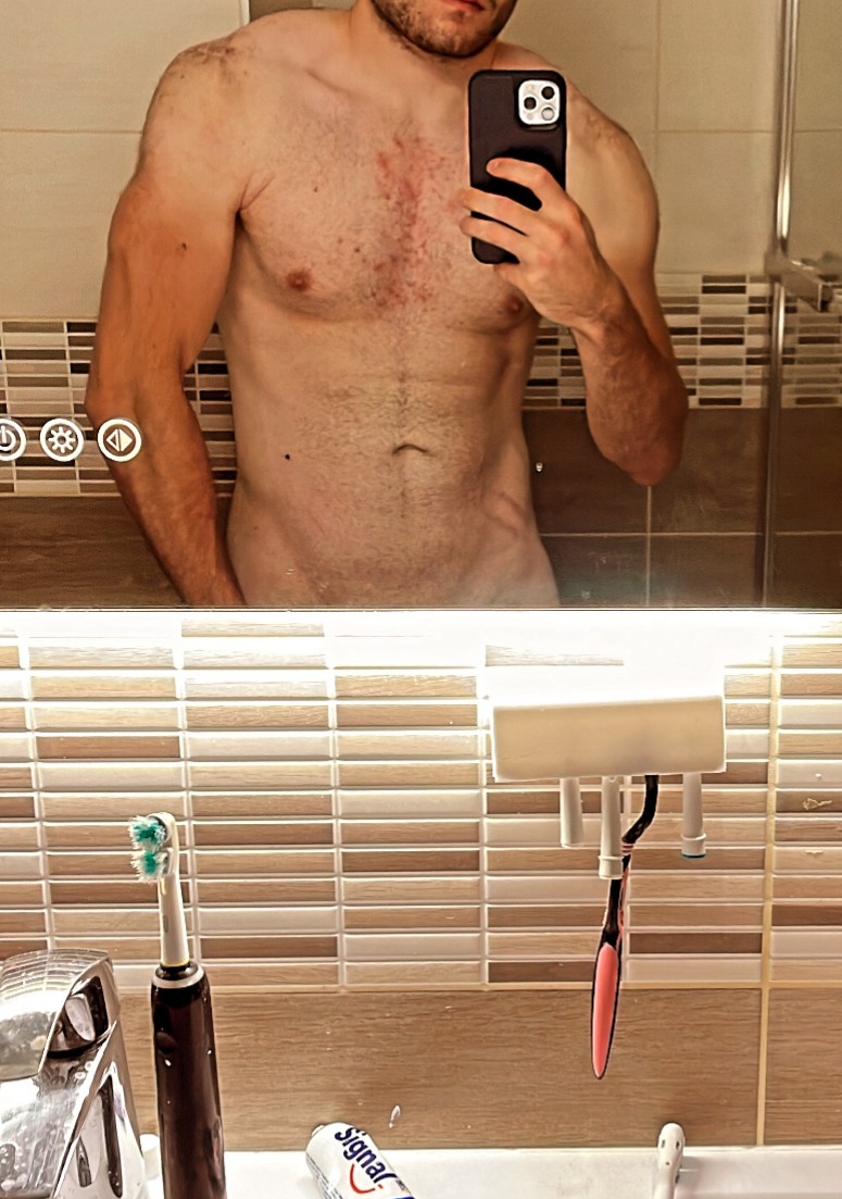 Profil de Merlin, 25 ans, Cruising gay à Pompaples