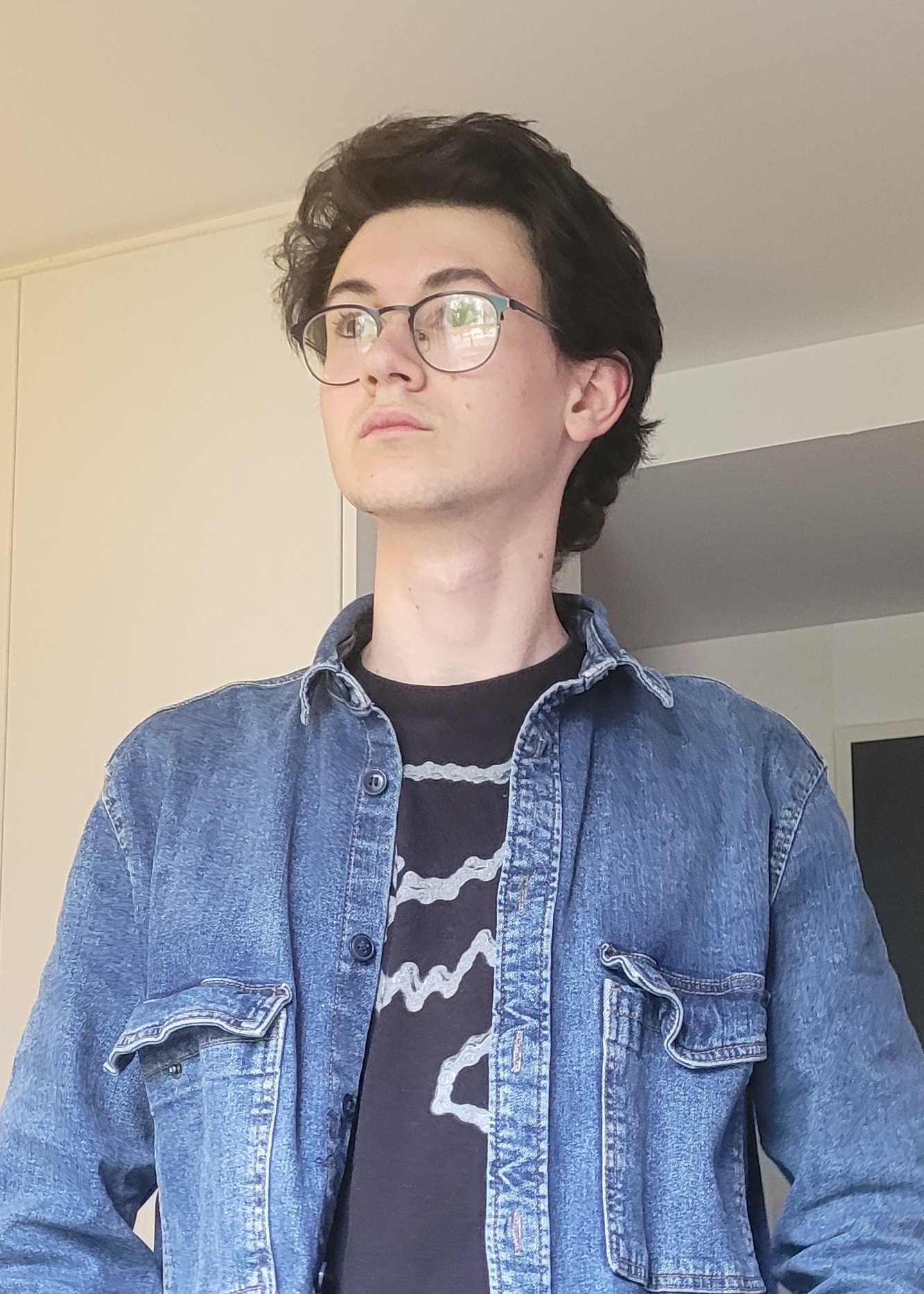 Profil de Nassradine, 20 ans, Cruising gay à Prilly