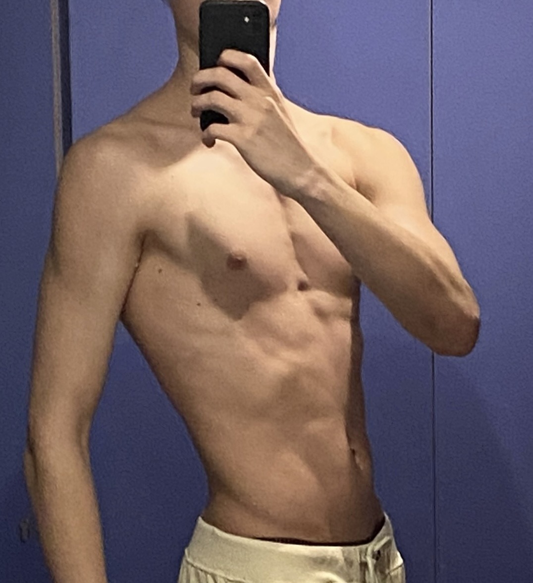Profil de Loam, 22 ans, Cruising gay à Croy