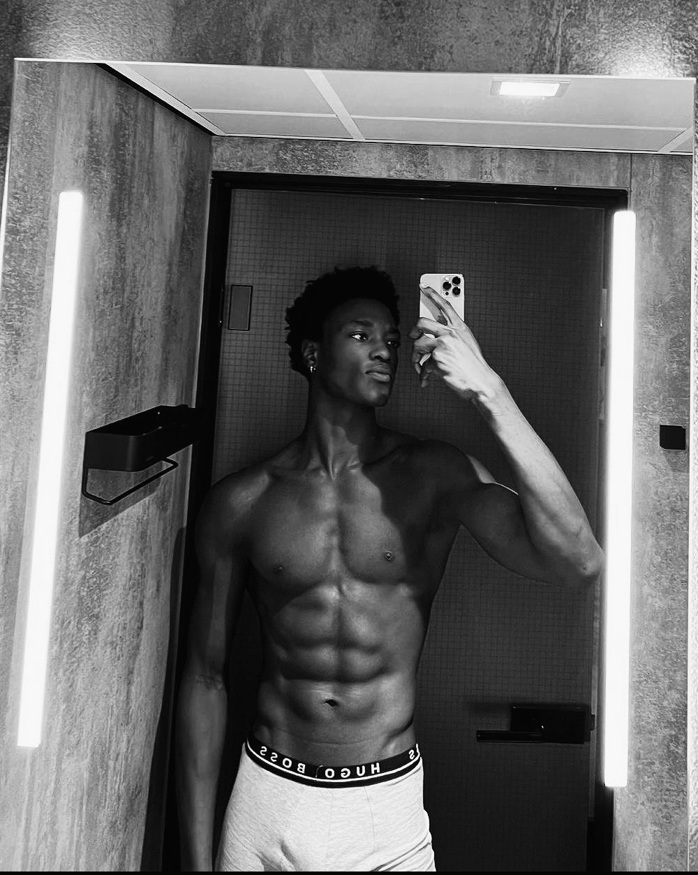 Profil de Jorje, 26 ans, Cruising gay à Baulmes