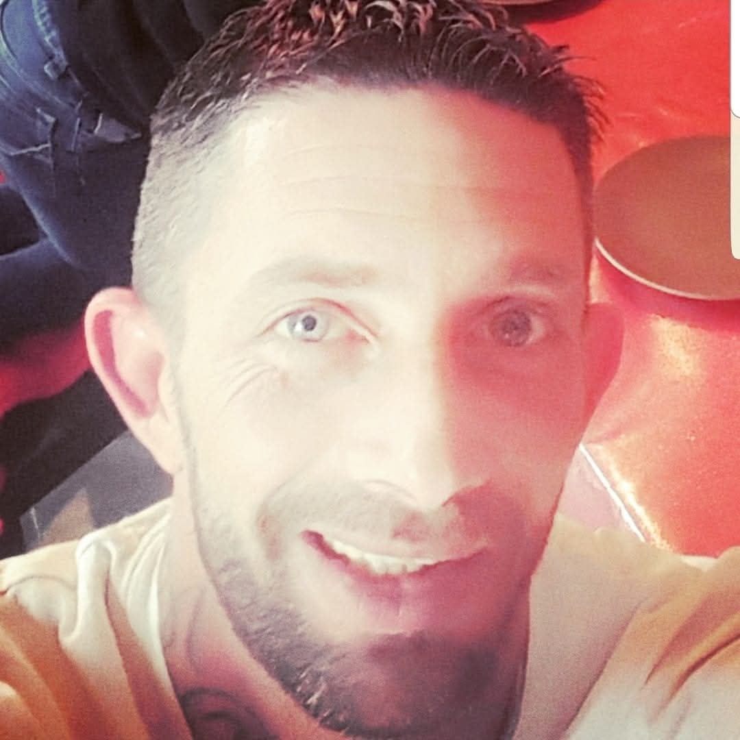 Profil de Foued, 41 ans, Cruising gay à Mathod
