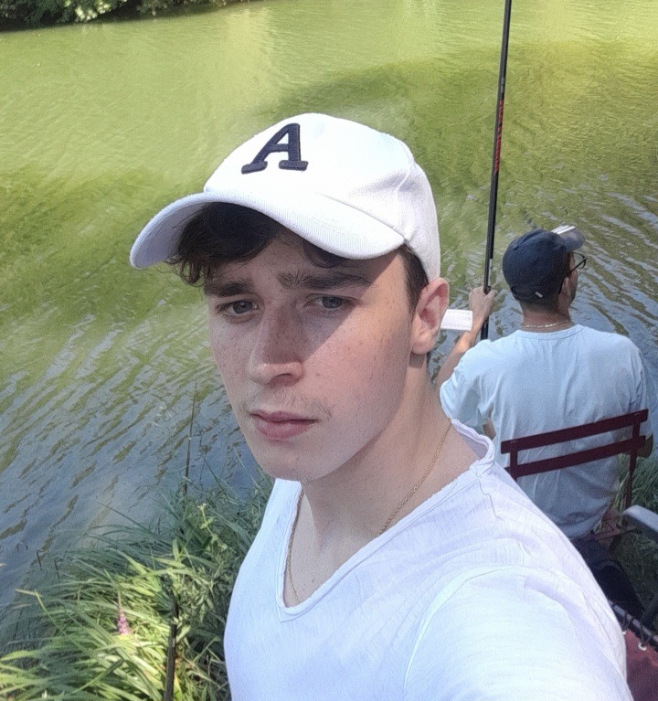 Profil de Sany, 20 ans, Cruising gay à Buttes