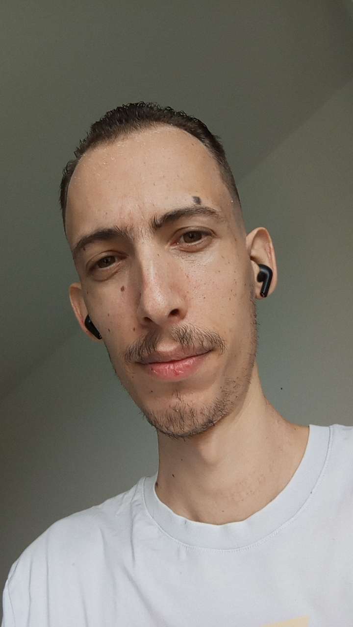 Profil de Gregg, 27 ans, Cruising gay à Syens