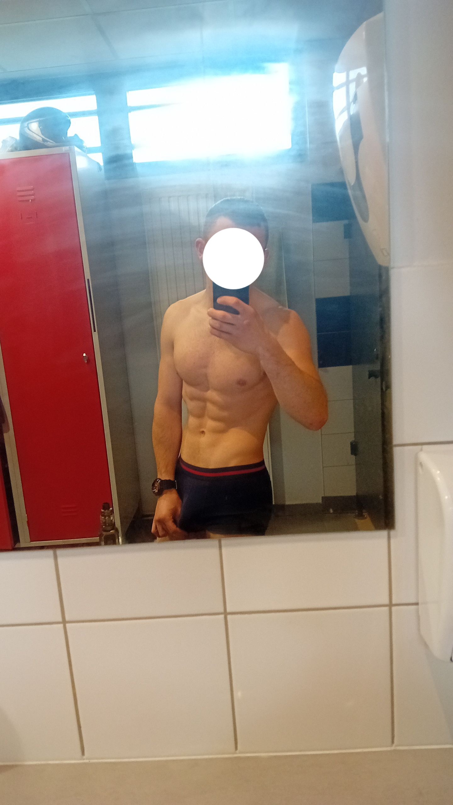 Profil de Errol, 23 ans, Cruising gay à Vessy