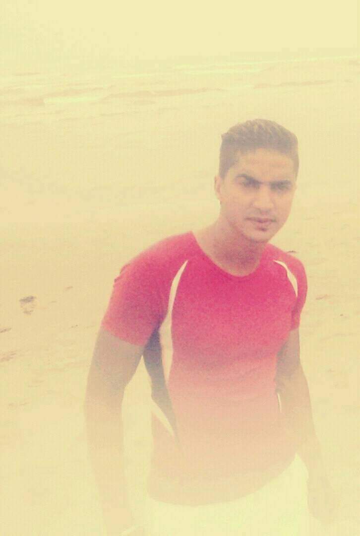 Profil de René, 37 ans, Cruising gay à Savigny