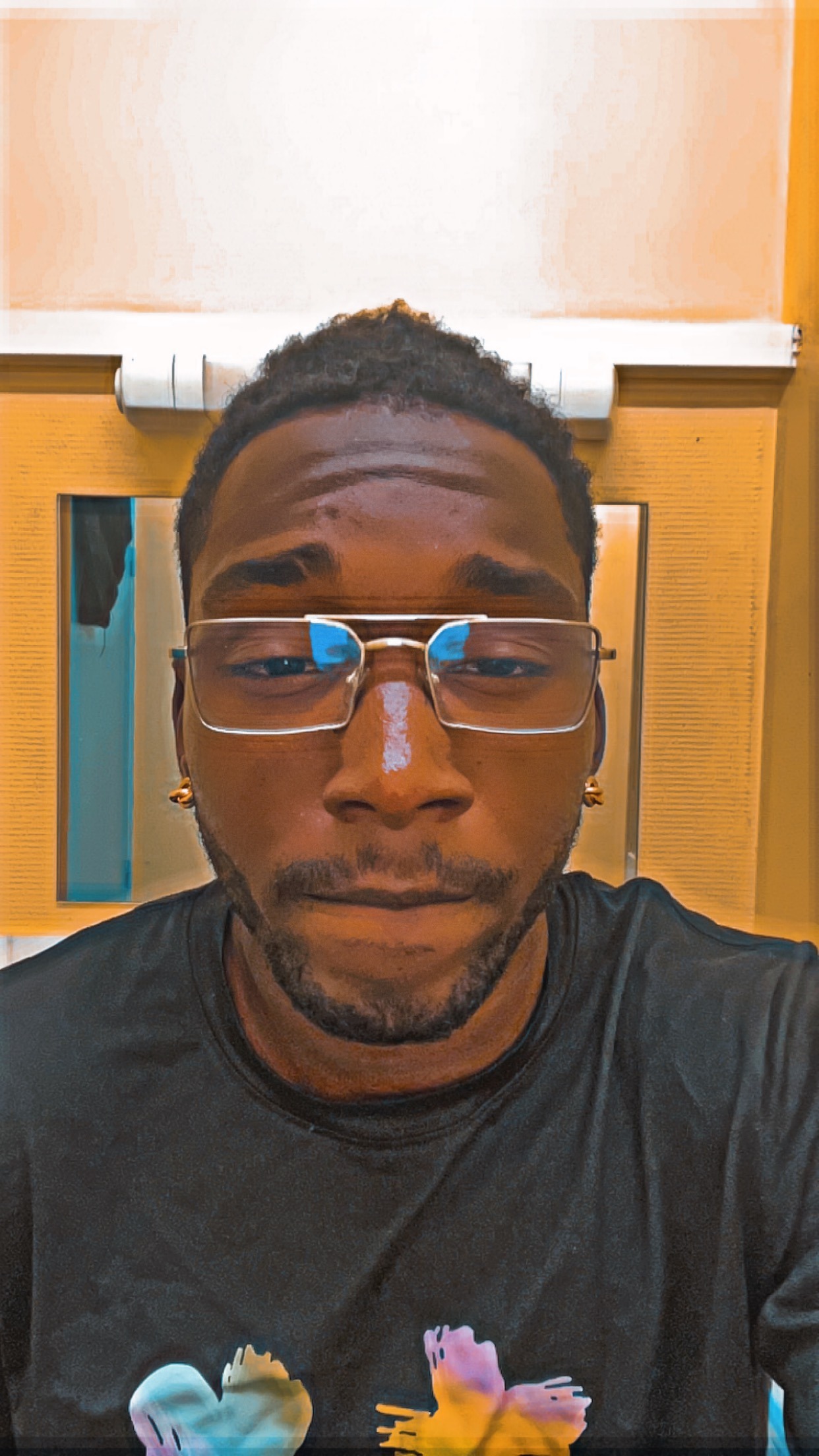 Profil de Yahel, 23 ans, Cruising gay à Rossenges