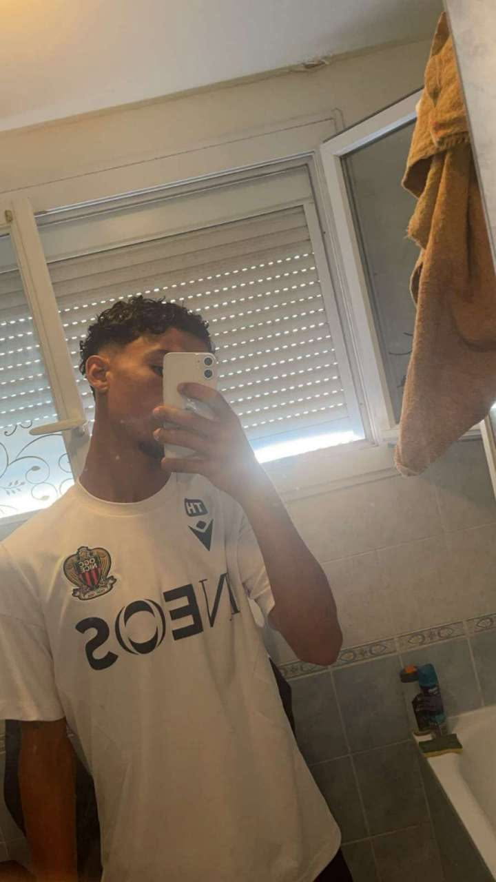 Profil de Cassius, 24 ans, Cruising gay à Sergey