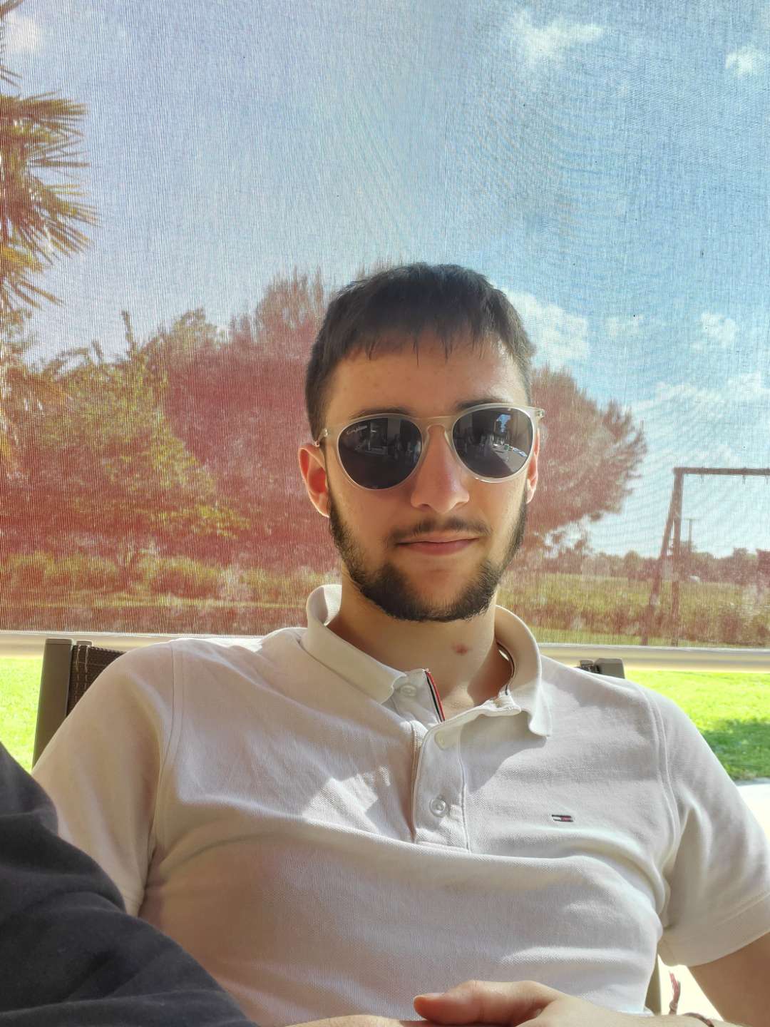 Profil de Pierre-hugo, 18 ans, Cruising gay à Penthéréaz