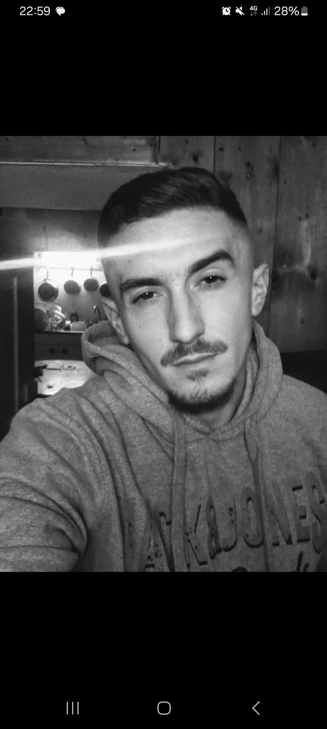 Profil de Nezir, 30 ans, Cruising gay à Bôle