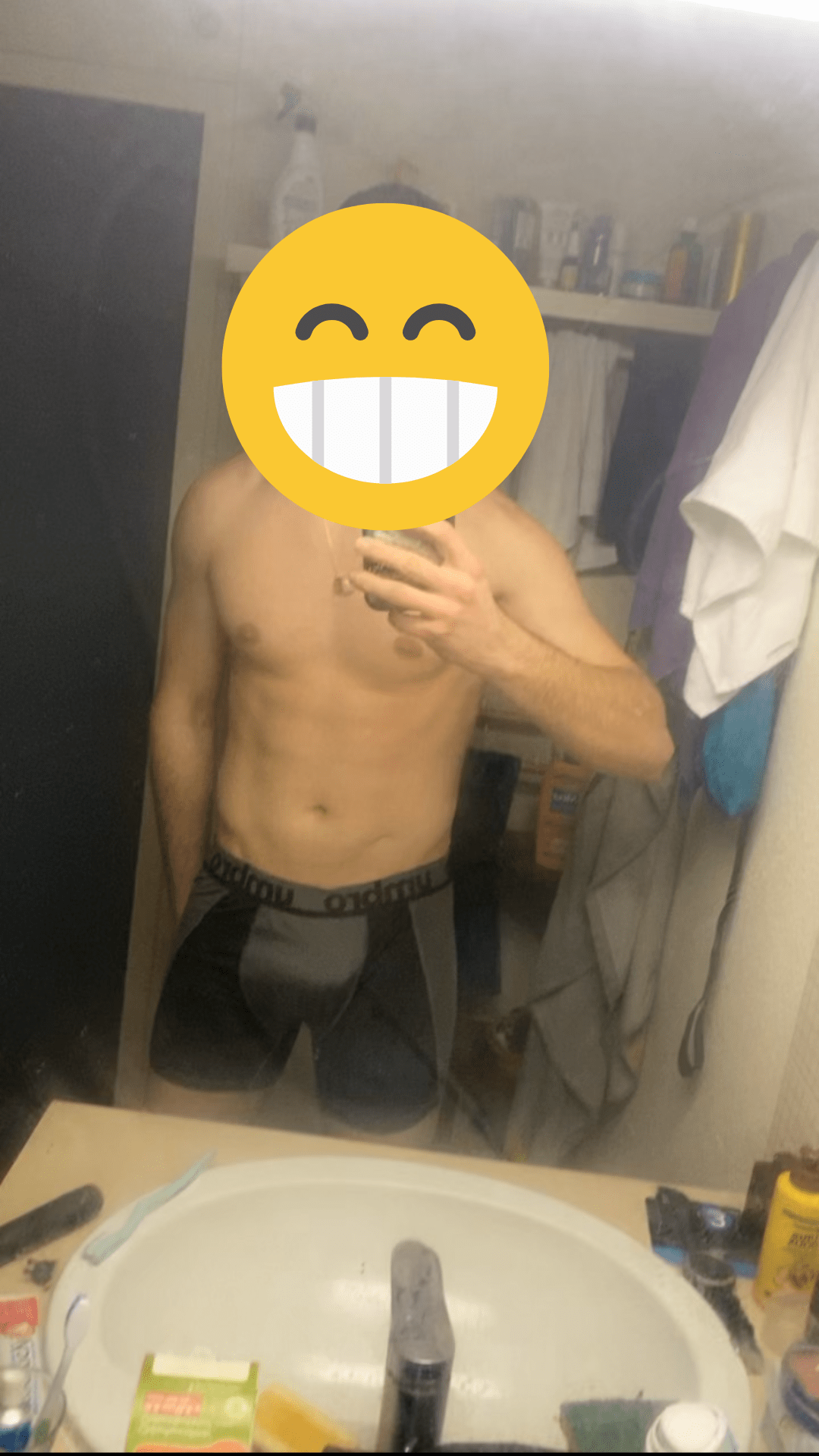 Profil de Danh, 24 ans, Cruising gay à Epesses