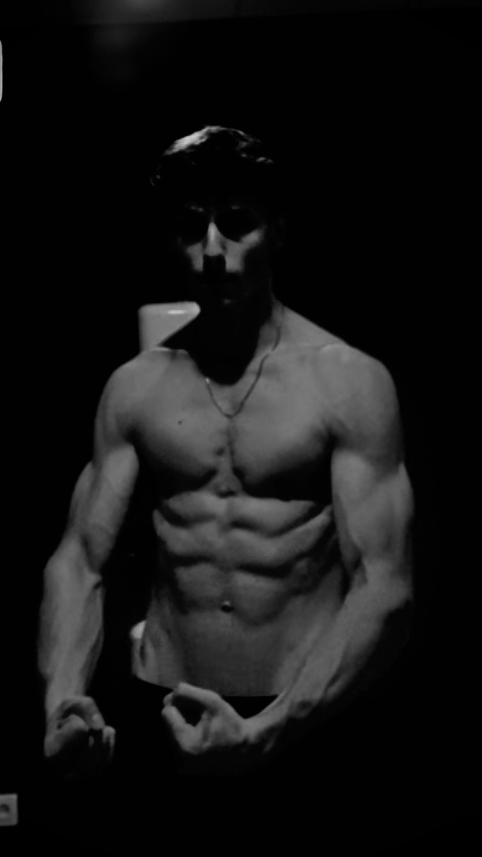 Profil de Brendan, 22 ans, Cruising gay à Rossenges