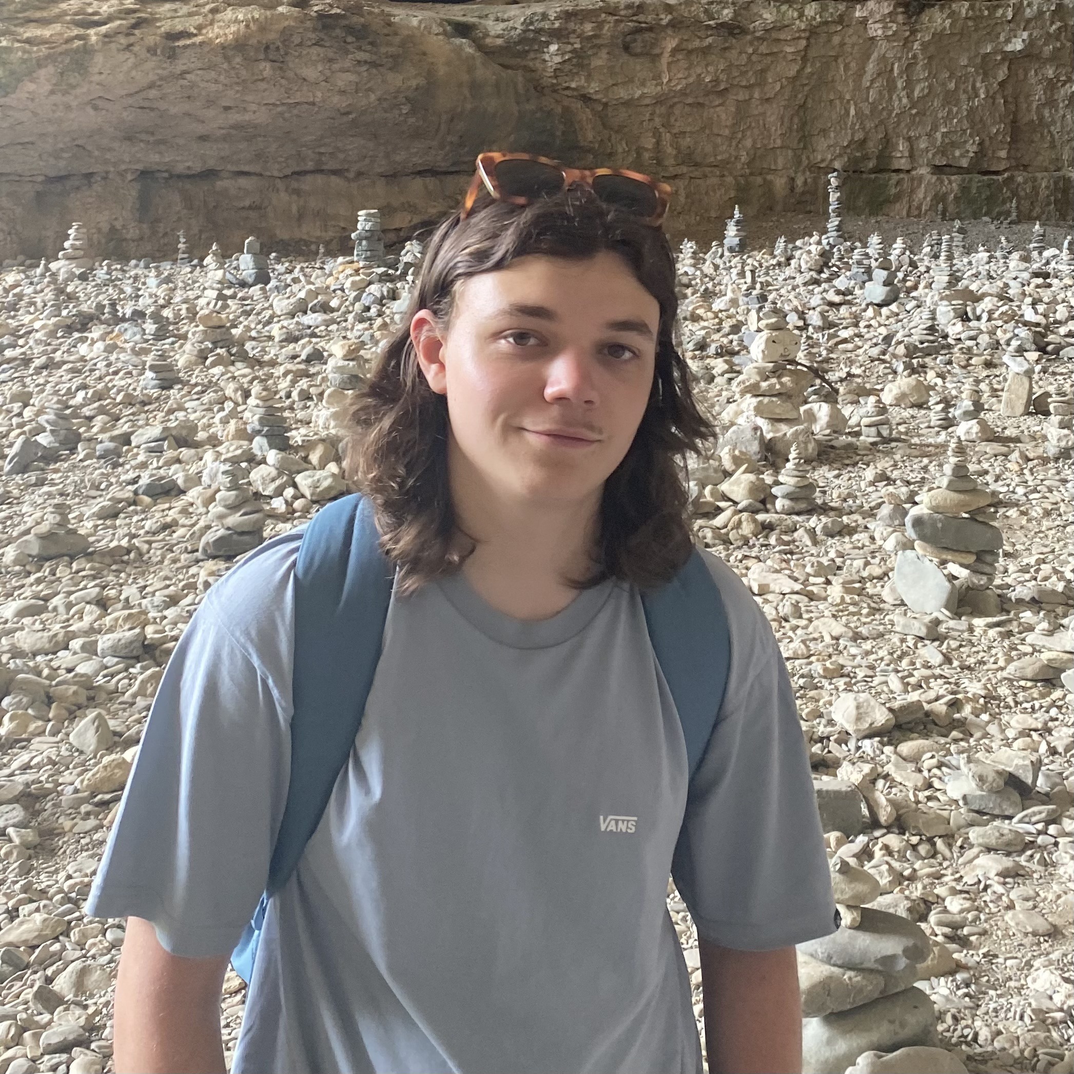 Profil de Helmi, 21 ans, Cruising gay à Cuarny