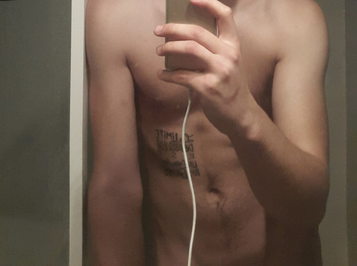 Profil de Flaubert, 27 ans, Cruising gay à Lully VD