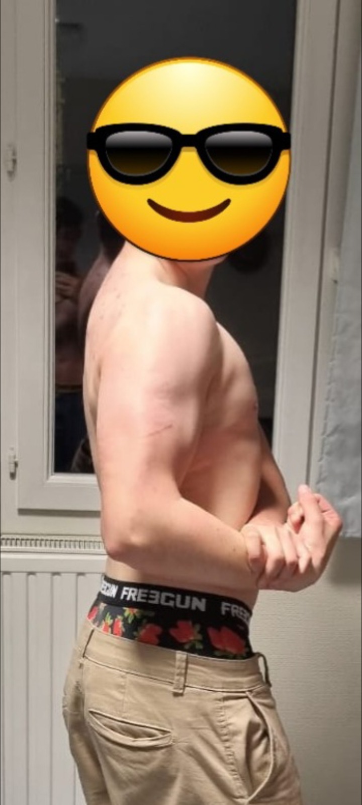 Profil de Ouahib, 21 ans, Cruising gay à Avully
