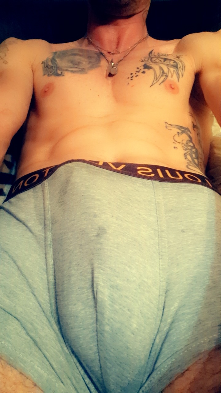 Profil de Alfie, 46 ans, Cruising gay à Perroy