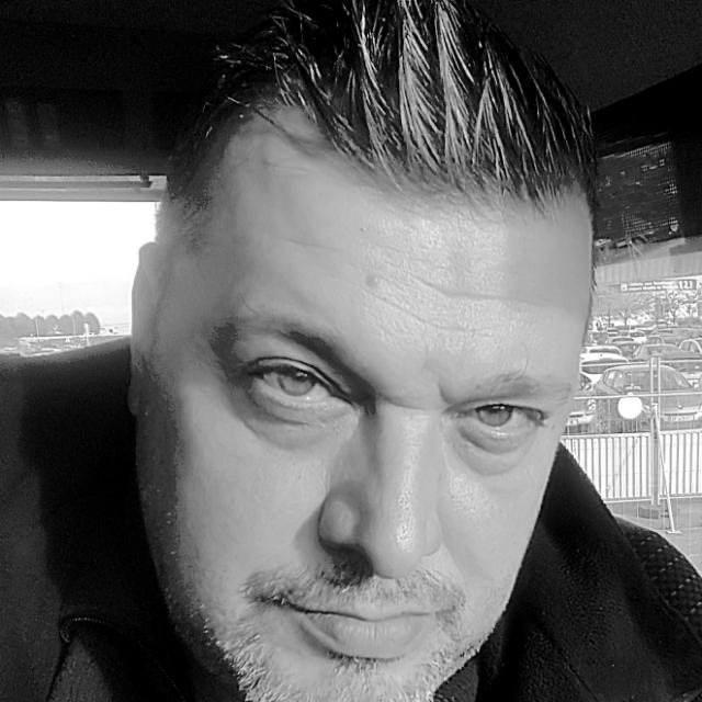 Profil de Lenzo, 52 ans, Cruising gay à Vermes