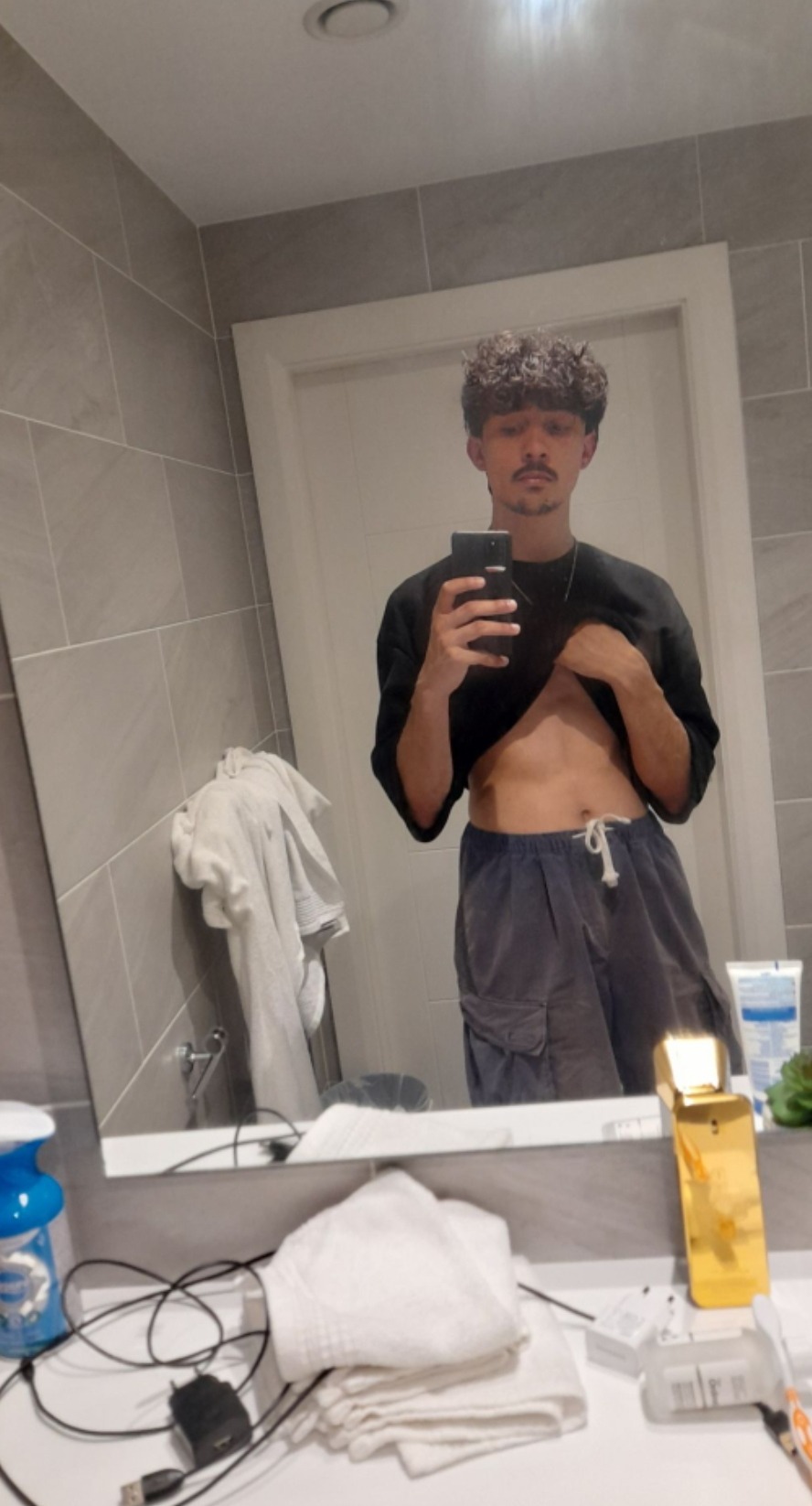 Profil de Lorys, 24 ans, Cruising gay à Morges