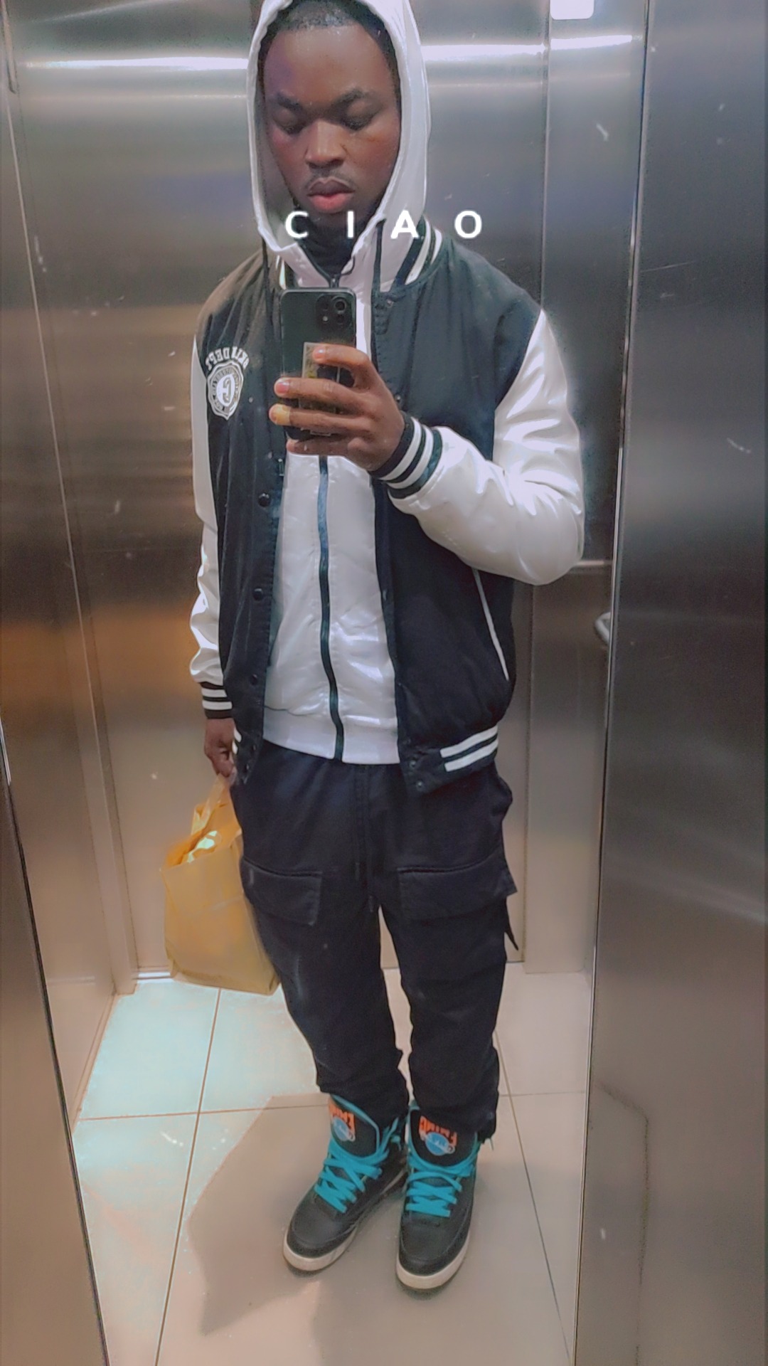 Profil de Malvin, 22 ans, Cruising gay à Cortaillod