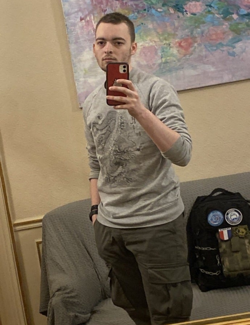 Profil de Josselin, 21 ans, Cruising gay à Naz