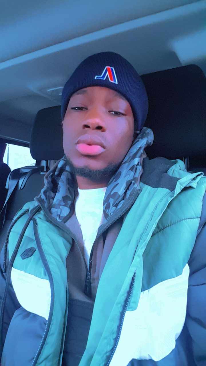 Profil de Lou, 25 ans, Cruising gay à Faoug