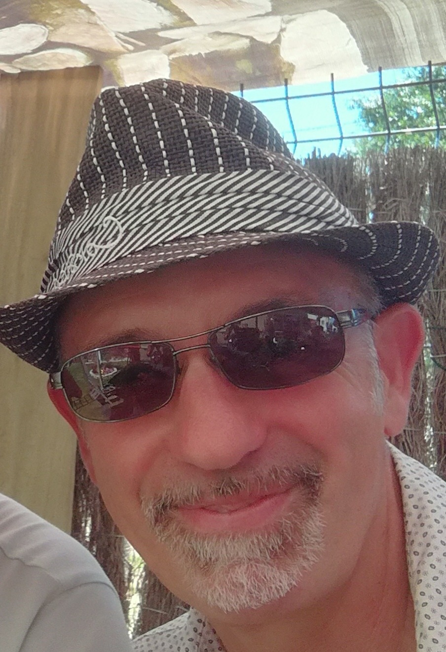 Profil de Dodji, 55 ans, Cruising gay à Chéserex
