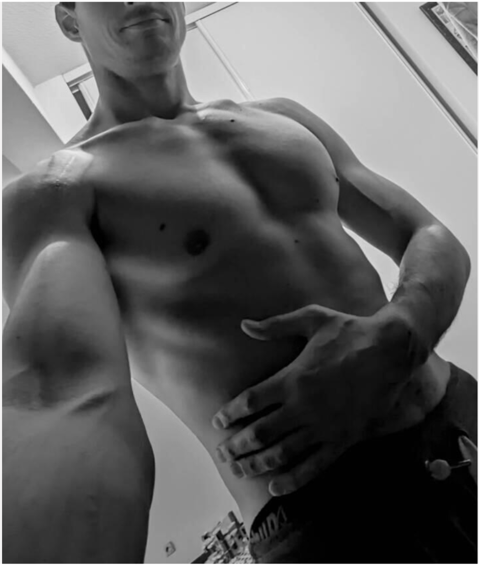 Profil de Vlad, 36 ans, Cruising gay à Cousset
