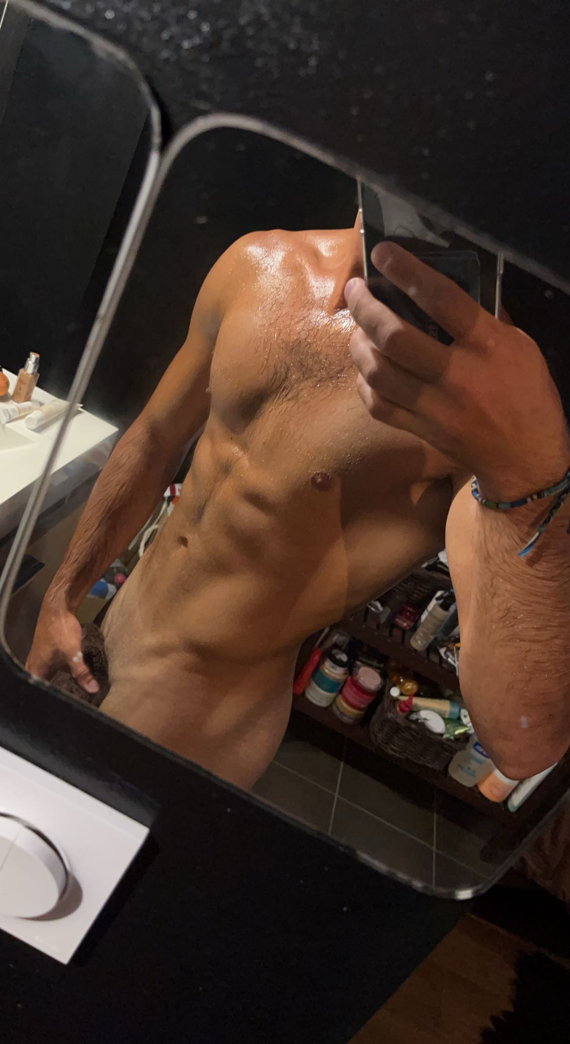 Profil de Lony, 24 ans, Cruising gay à Rossenges