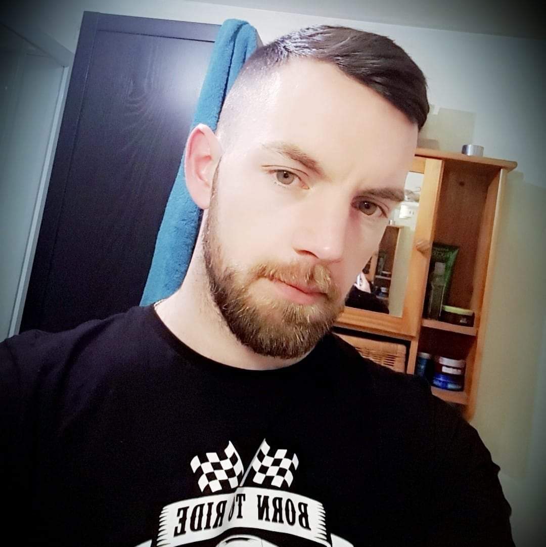 Profil de Stanislav, 35 ans, Cruising gay à Bottens