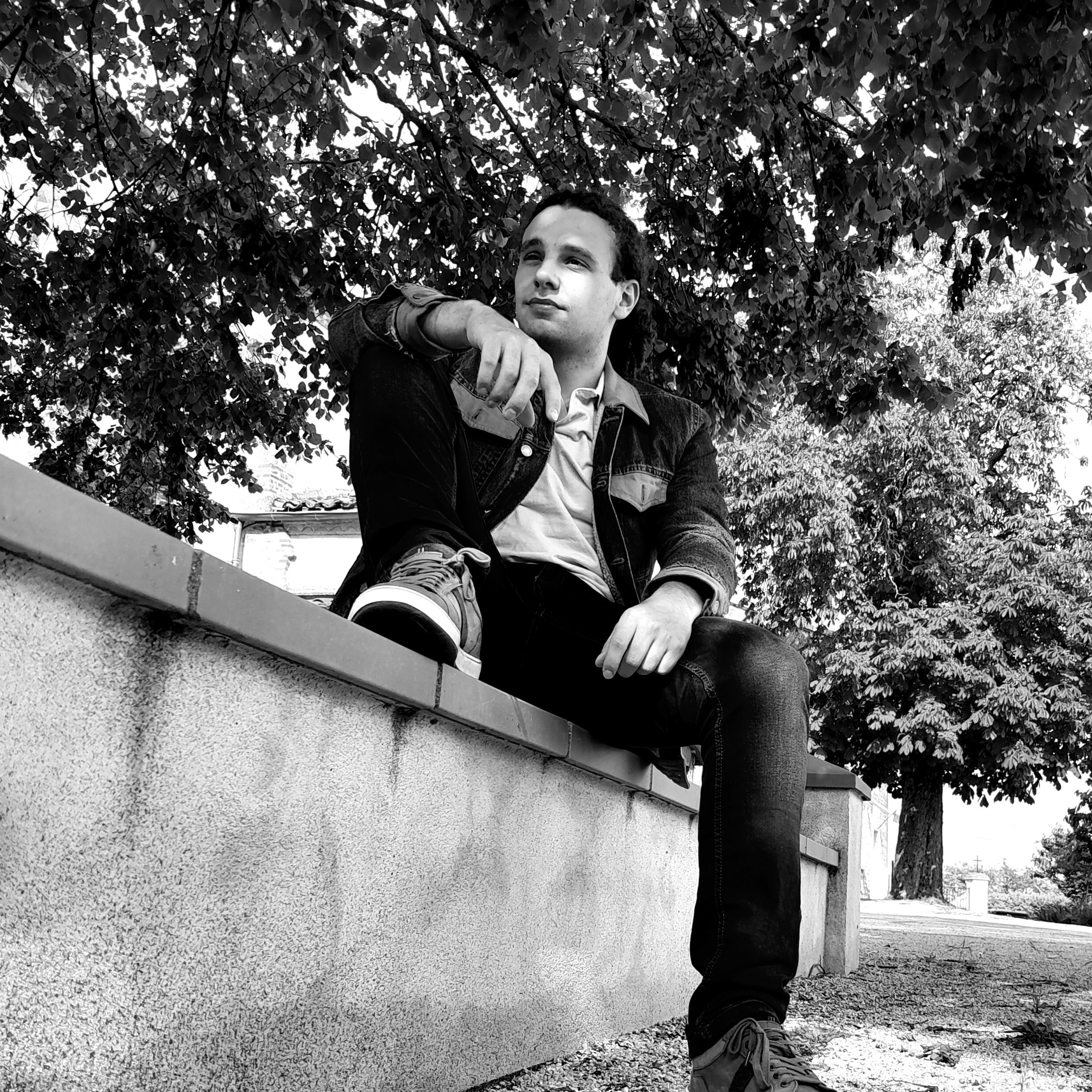 Profil de Rolly, 21 ans, Cruising gay à Chavannes-sur-Moudon
