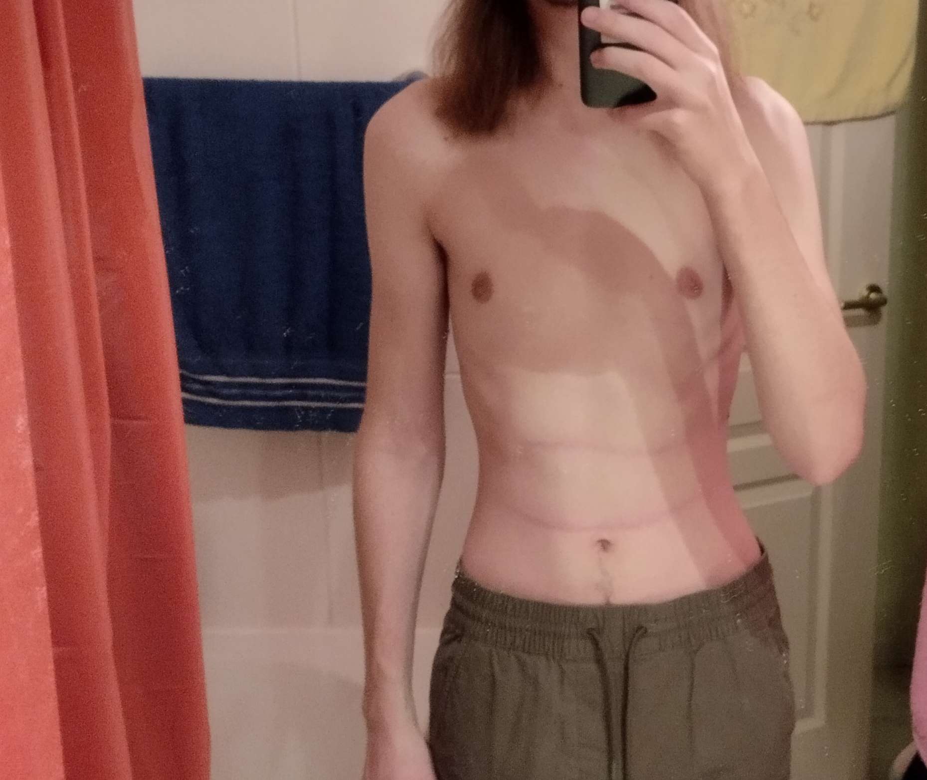Profil de Ilyess, 20 ans, Cruising gay à Bercher