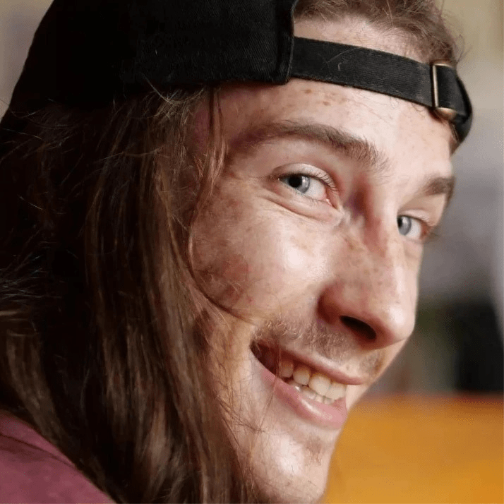 Profil de Egon, 27 ans, Cruising gay à Servion