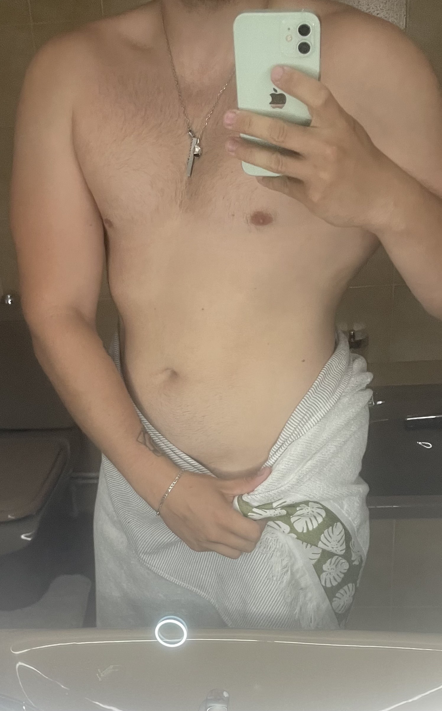 Profil de Massin, 25 ans, Cruising gay à Le Sentier