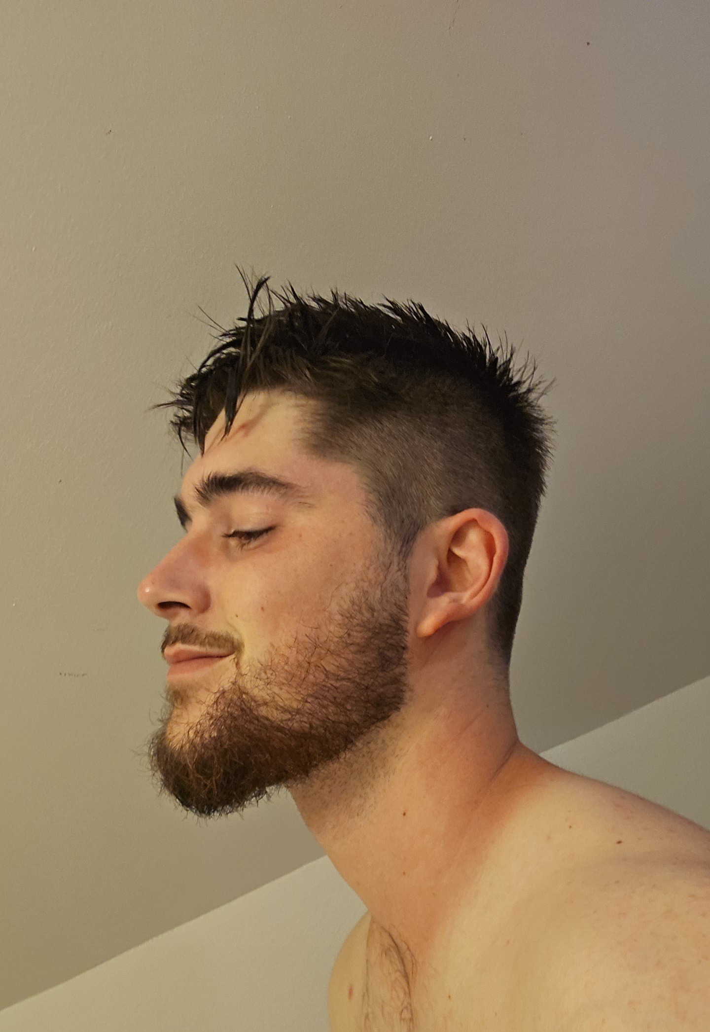 Profil de Eliass, 26 ans, Cruising gay à Cuarnens