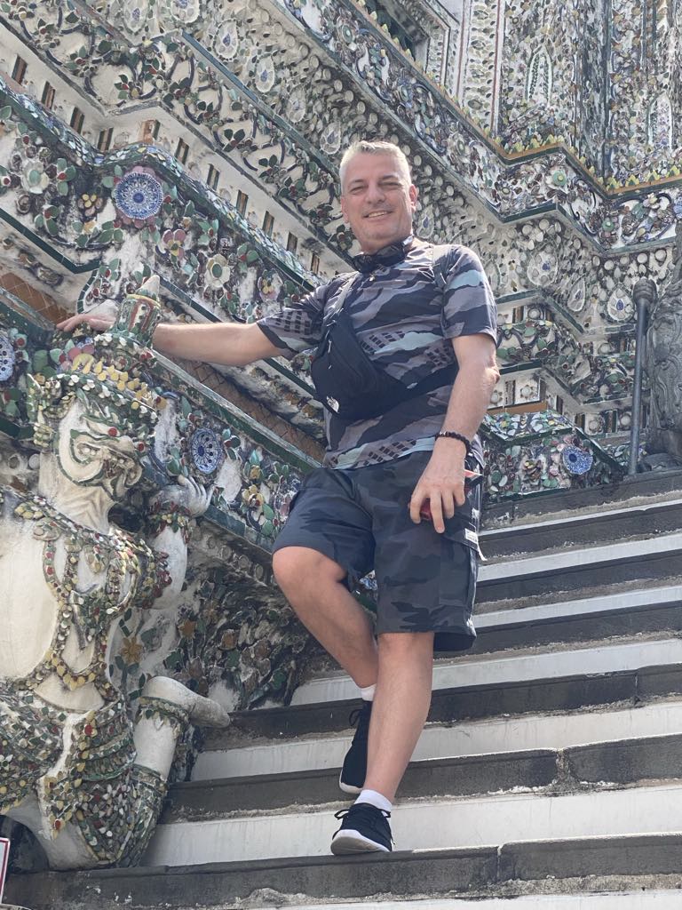 Profil de Lael, 55 ans, Cruising gay à Gilly