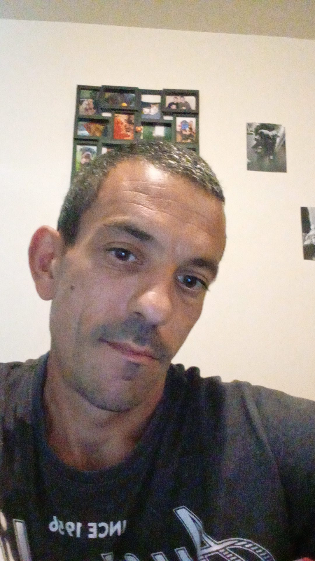 Profil de Corey, 40 ans, Cruising gay à Courroux
