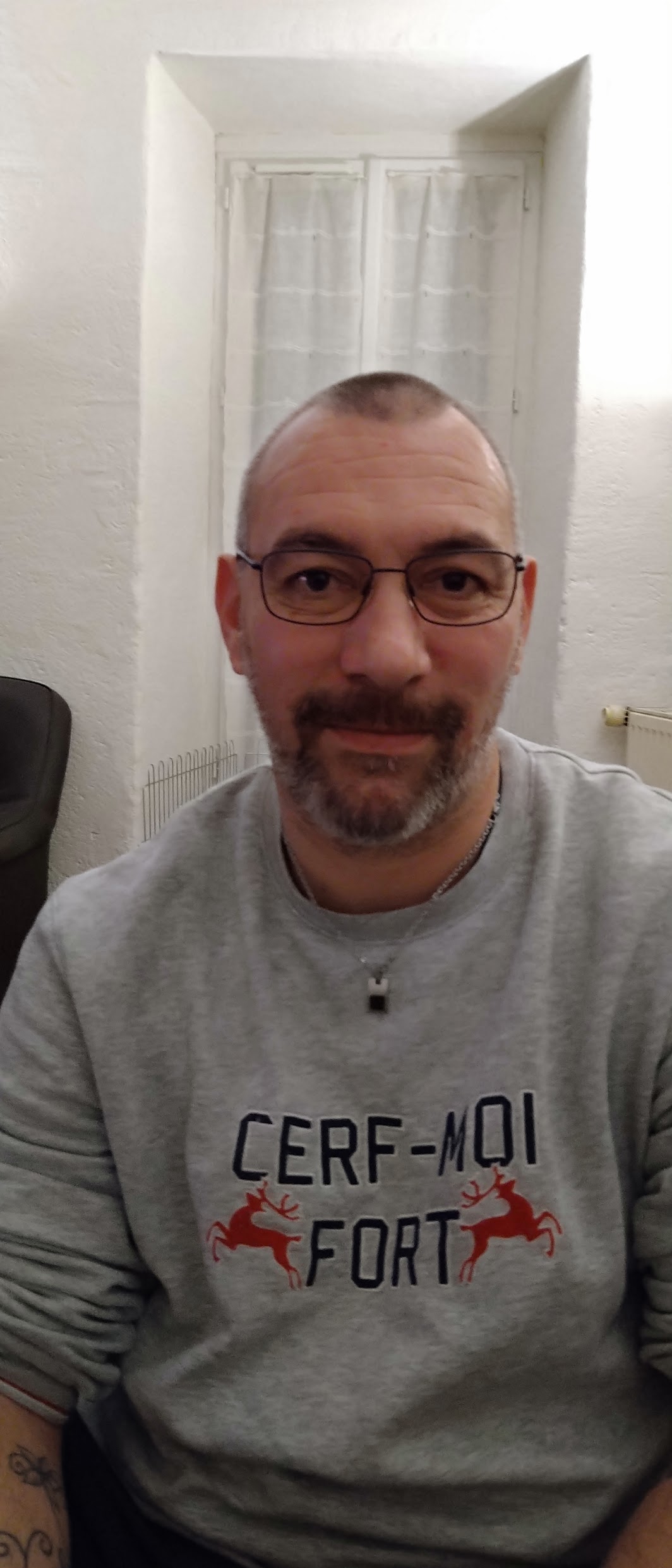 Profil de Hadama, 45 ans, Cruising gay à Grancy