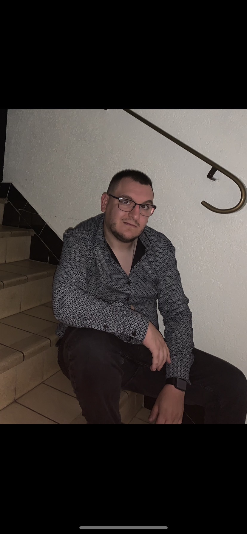 Profil de Laurent, 29 ans, Cruising gay à Oleyres