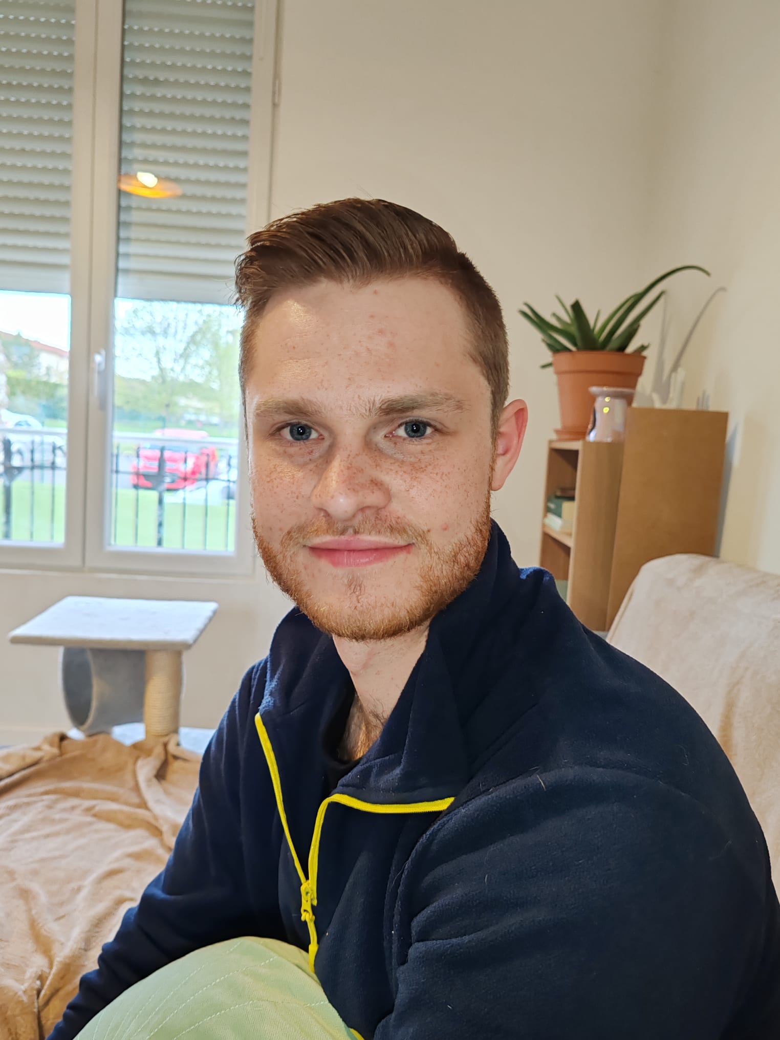 Profil de Florencio, 25 ans, Cruising gay à Tannay