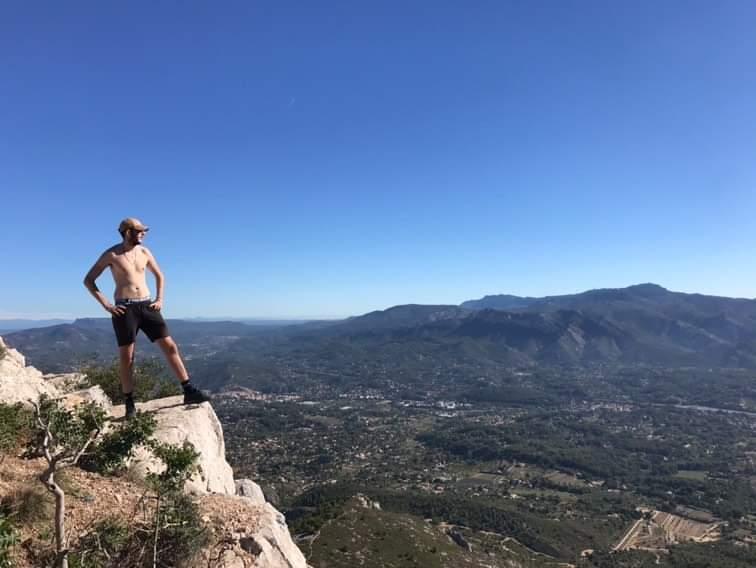 Profil de Loup, 23 ans, Cruising gay à Chexbres