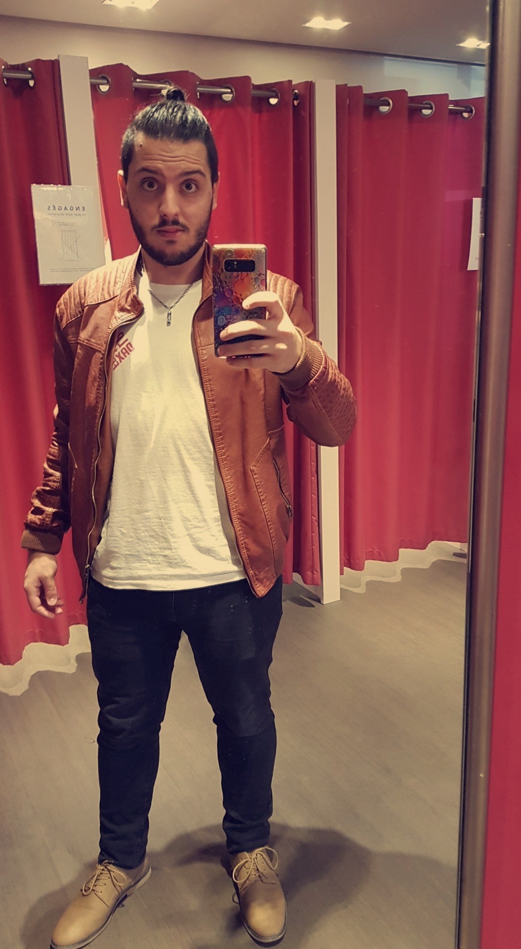 Profil de Riadh, 30 ans, Cruising gay à Champtauroz
