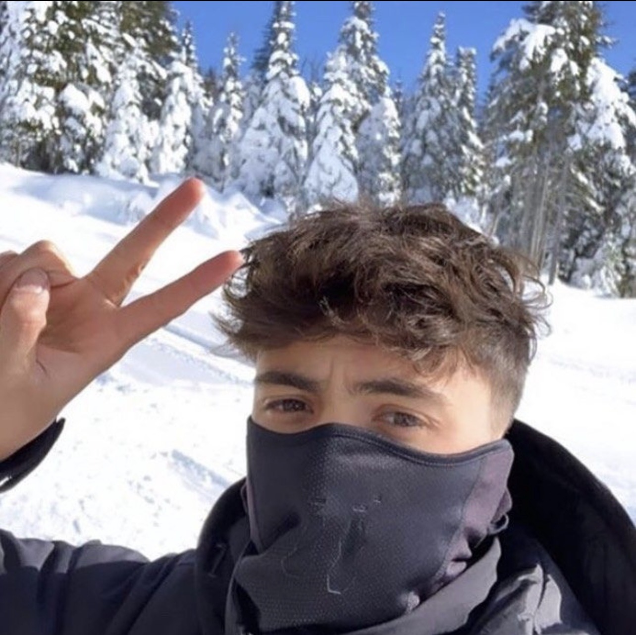Profil de Cihan, 27 ans, Cruising gay à Cologny