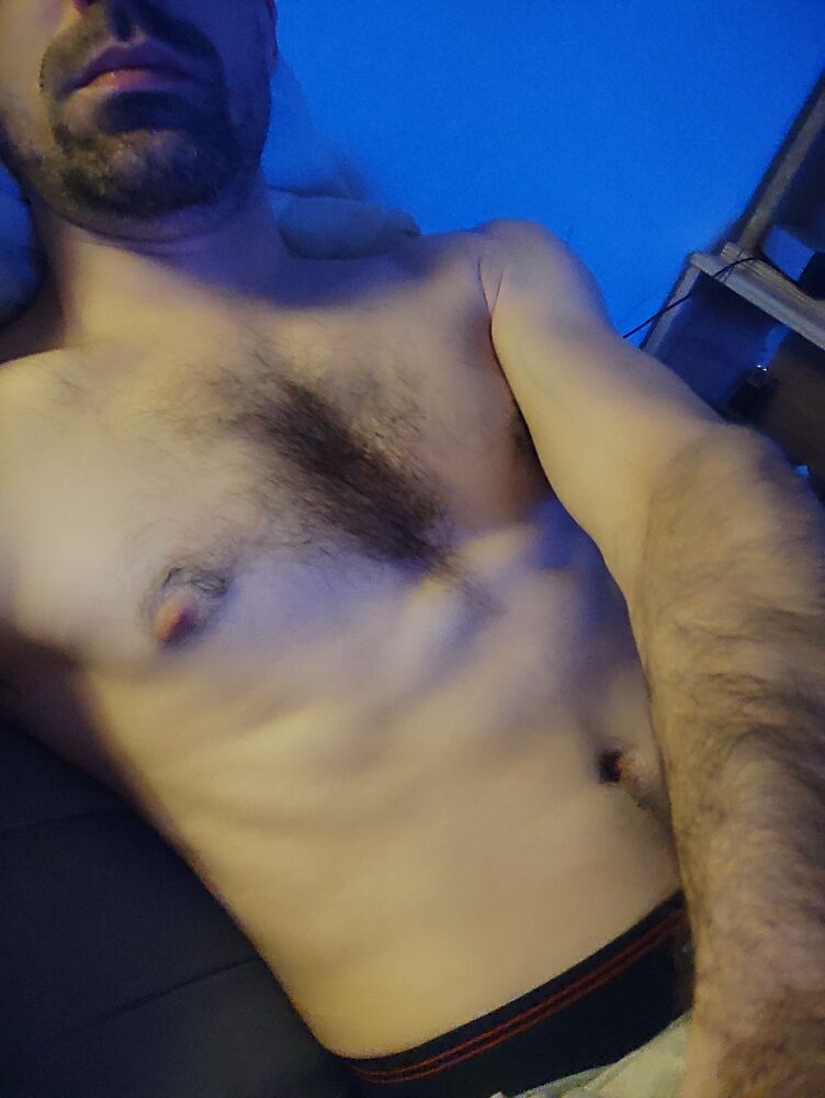 Profil de Guiliane, 38 ans, Cruising gay à Crésuz