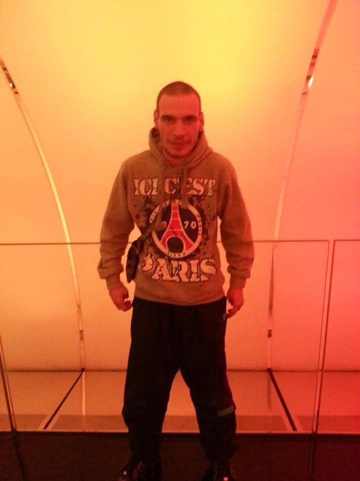 Profil de Arthuro, 42 ans, Cruising gay à Dizy