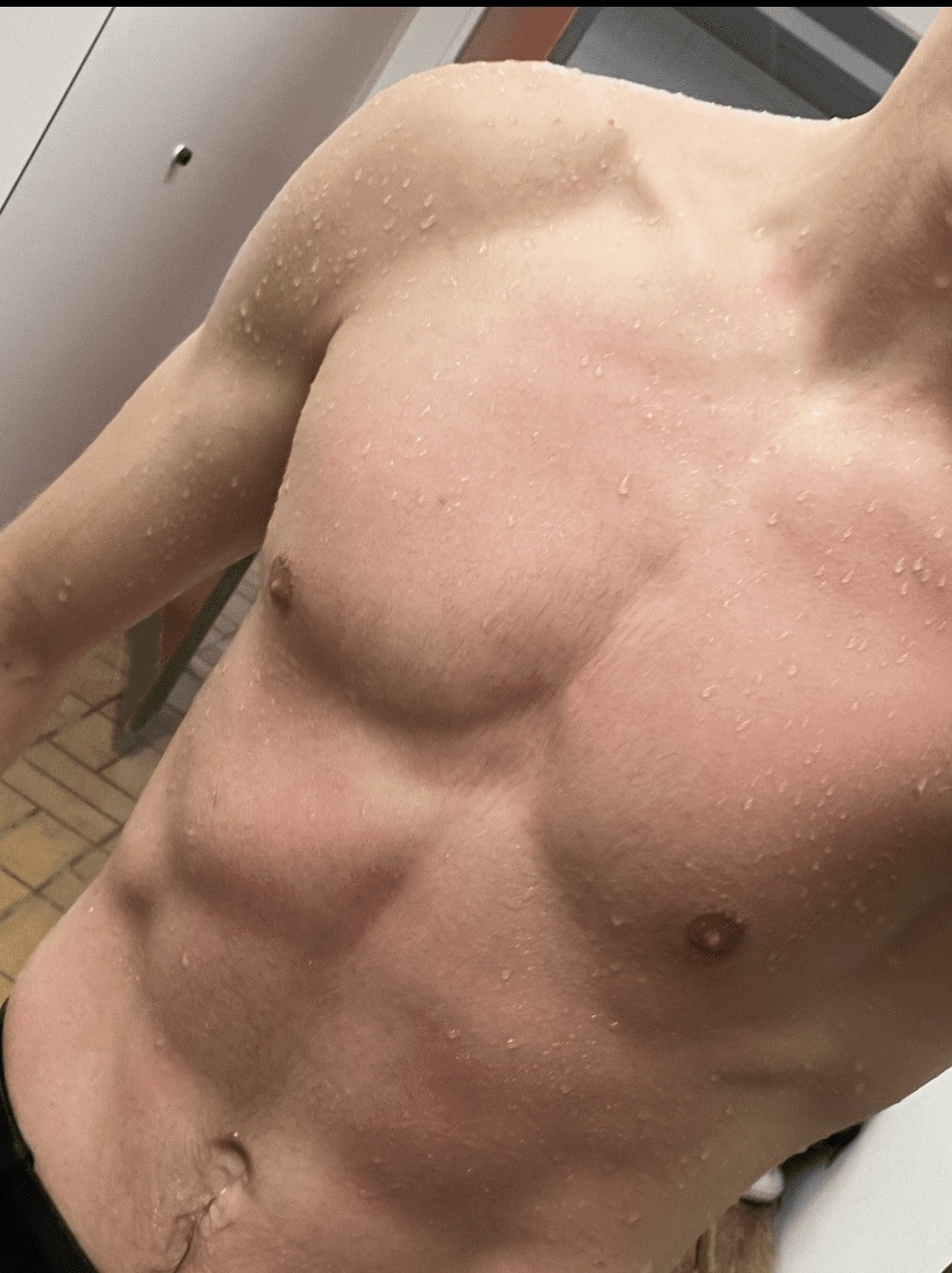 Profil de Anil, 19 ans, Cruising gay à Boudry