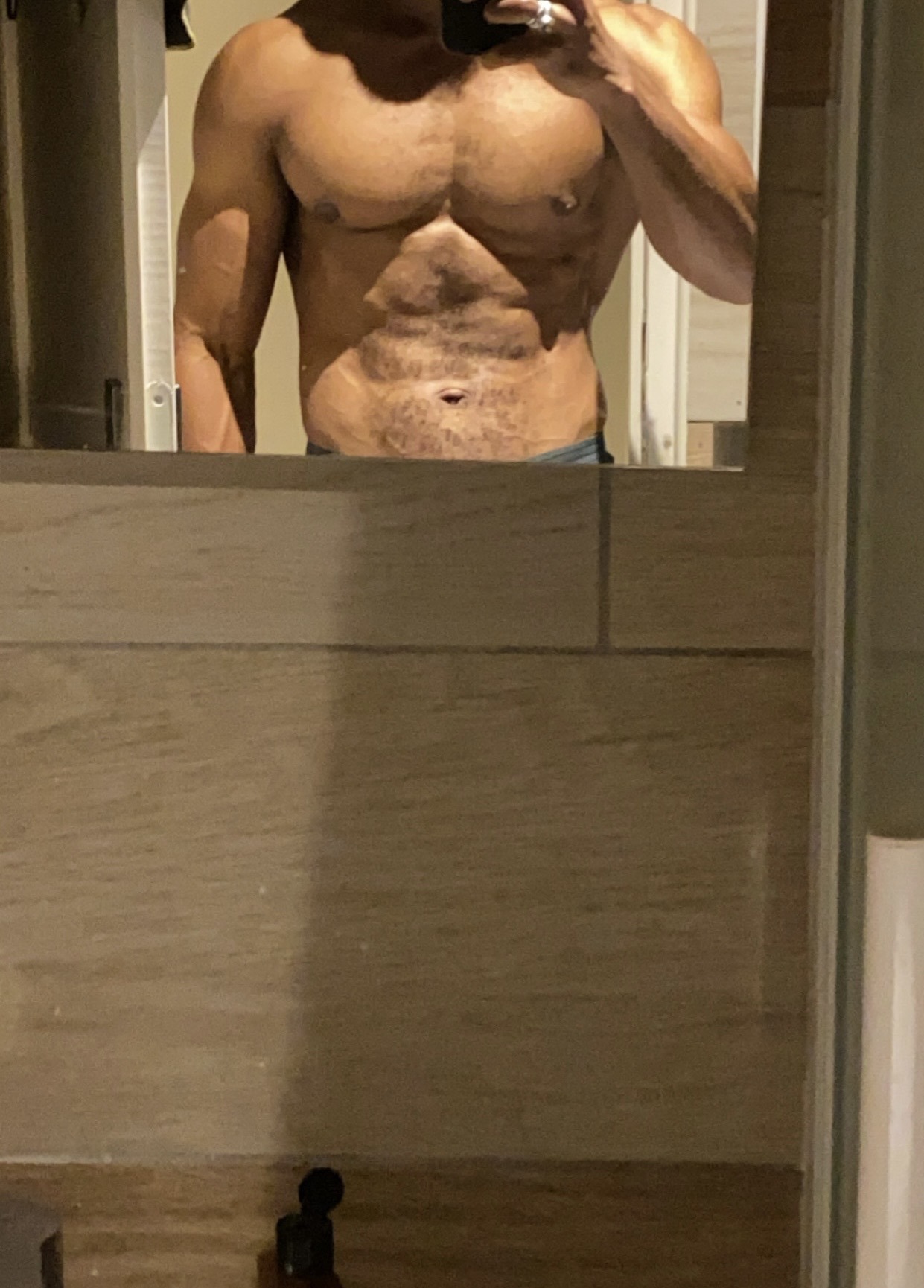 Profil de Angus, 27 ans, Cruising gay à Attalens