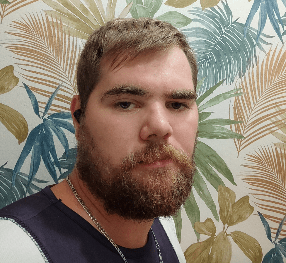 Profil de Bienaime, 30 ans, Cruising gay à Marchissy