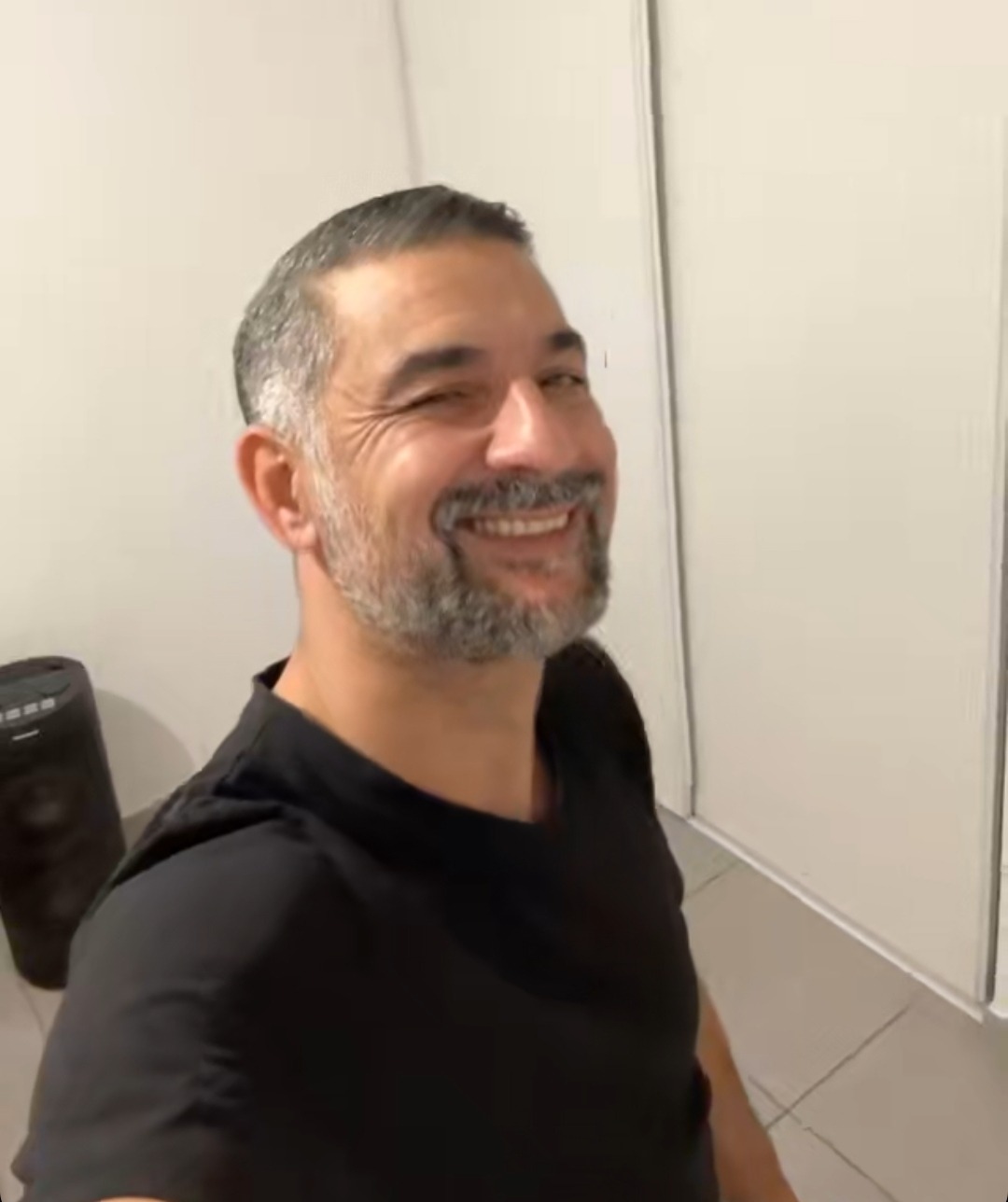 Profil de Zackary, 44 ans, Cruising gay à Saubraz